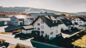 Haus zur Laterne in Willingen mit vier Ferienwohnungen, Luftaufnahme
