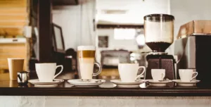 verschiedene Sorten von Kaffee in einem Cafe